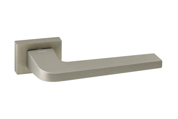 MANIVELA LONDON PERLA